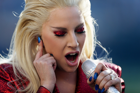 lady-gaga-anthem-super-bowl-50.jpg